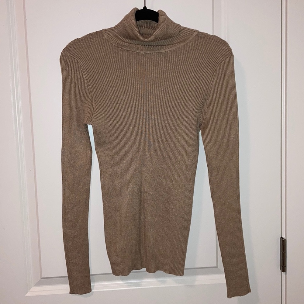 💜NWT Fashion Nova Turtle Neck Sweater